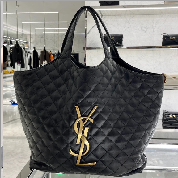 Bolso Gaby de YSL. N°81