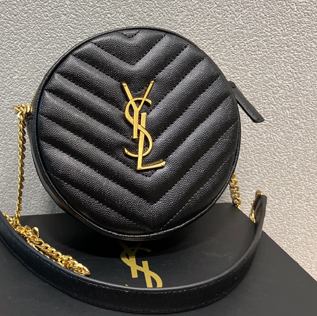 Bolso Round Crossbody, YSL. N°117