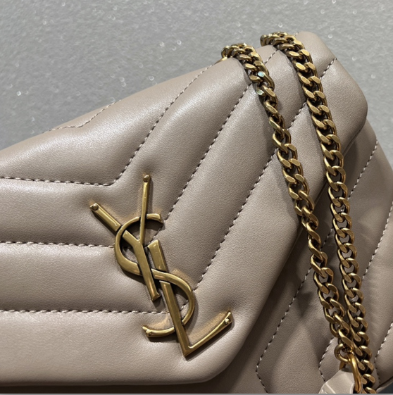 Bolso LouLou De YSL. N°126