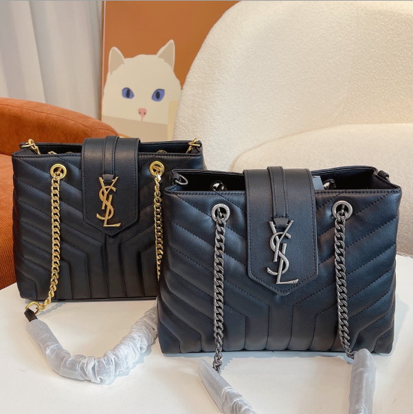 Bolso Tote de YSL. N°165