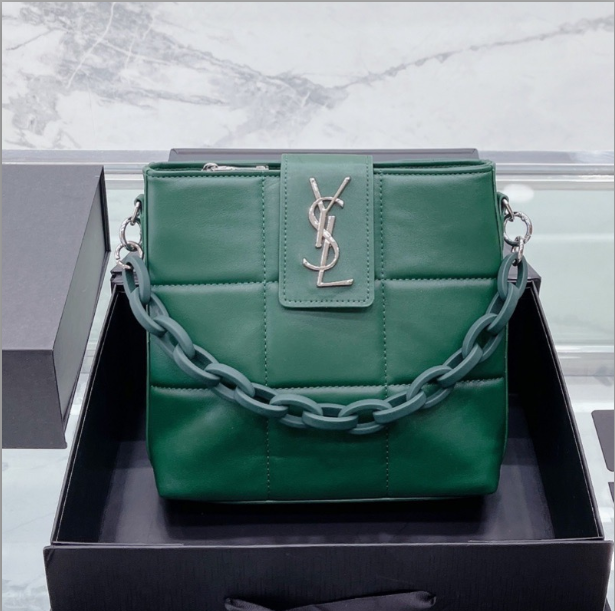 Bolso Crossbody de YSL. N°170