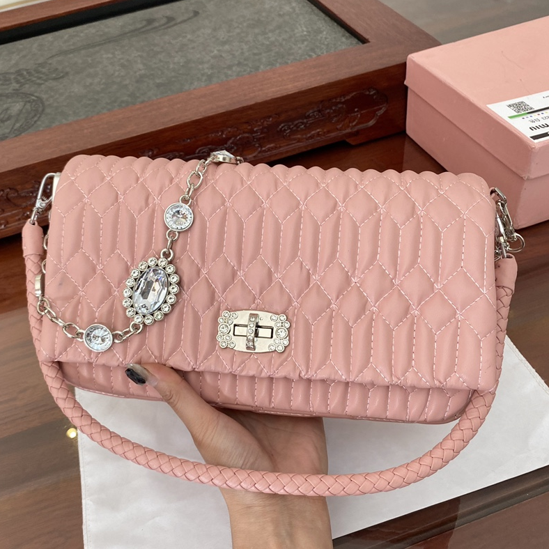 Bolso Crystal de Miu Miu. N°177