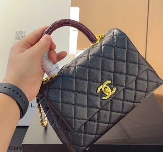 Bolso Coco Handle de Chanel. N°183