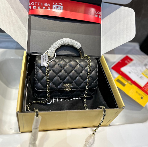 Bolso Woc de Chanel. N°187