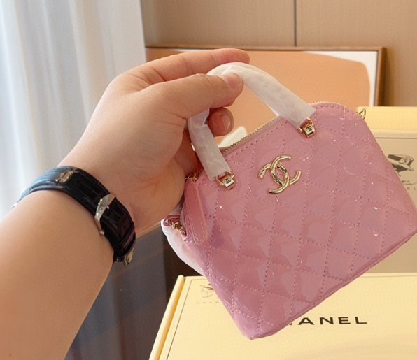 Bolso 23SS de Chanel. N°190