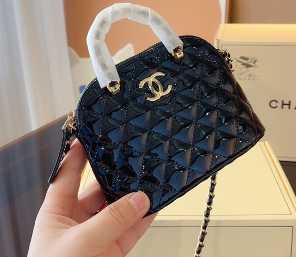 Bolso 23SS de Chanel. N°190