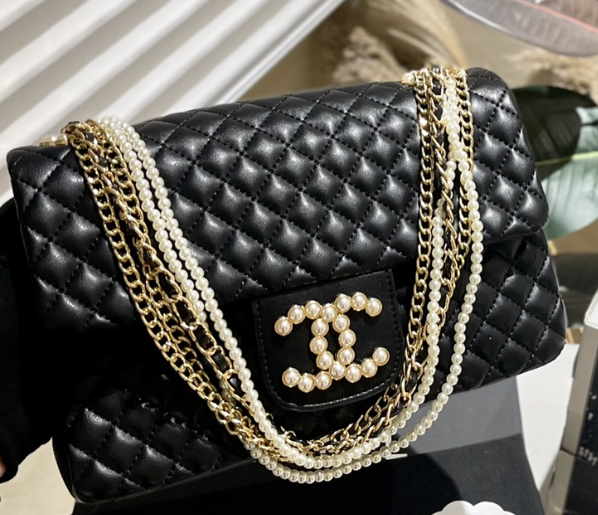 Bolso Westminster de Chanel.  N°193