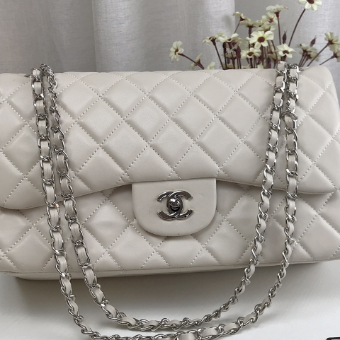 Bolso CF De Chanel. N°202