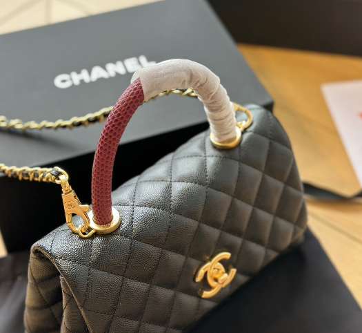 Bolso Coco Handle De Chanel. N°206