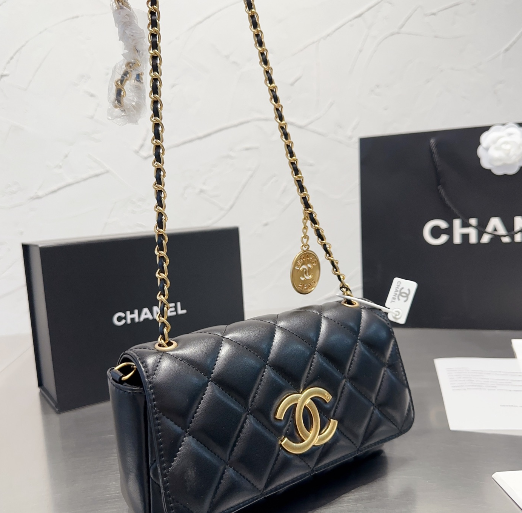 Bolso 22C de Chanel. N°240