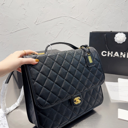 Mochila 22K de Chanel. N°242