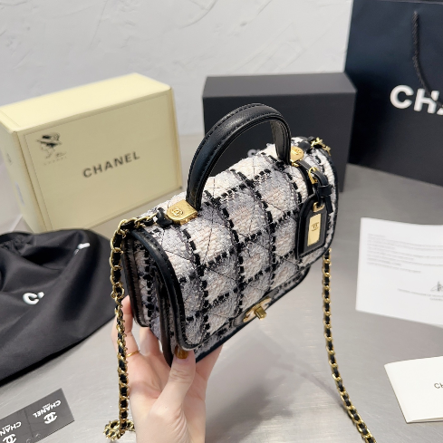 Bolso 22K de Chanel. N°247