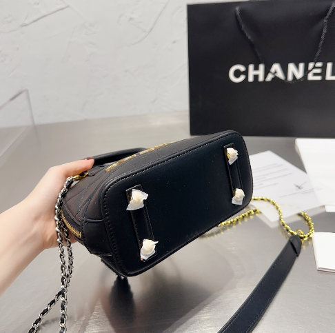 Bolso Shell de Chanel. N°249