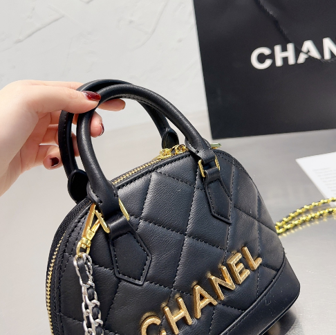 Bolso Shell de Chanel. N°249